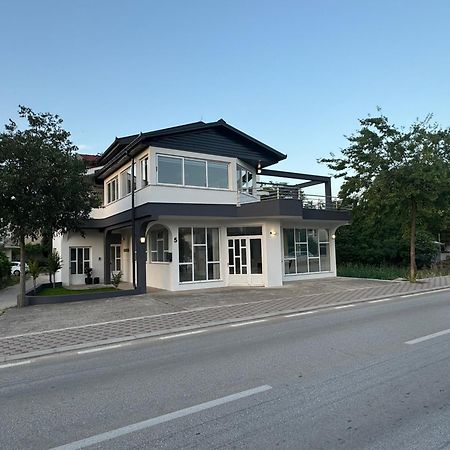 Apartment Camellia Ljubuški Екстериор снимка