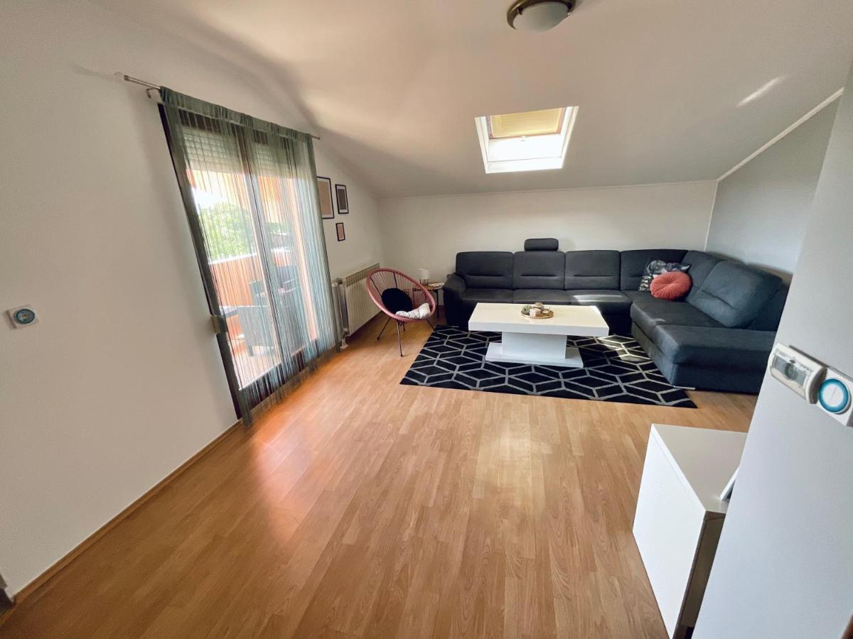 Apartment Camellia Ljubuški Екстериор снимка