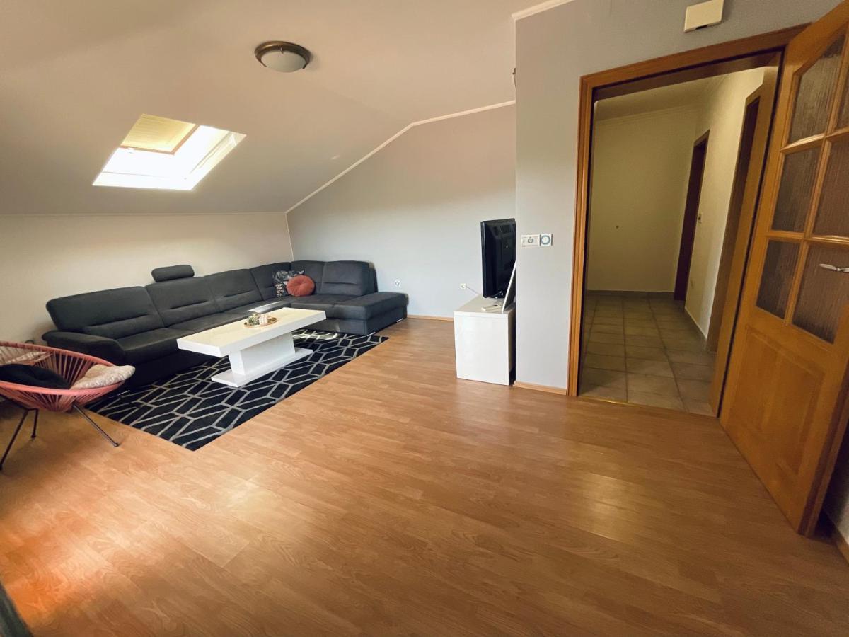 Apartment Camellia Ljubuški Екстериор снимка